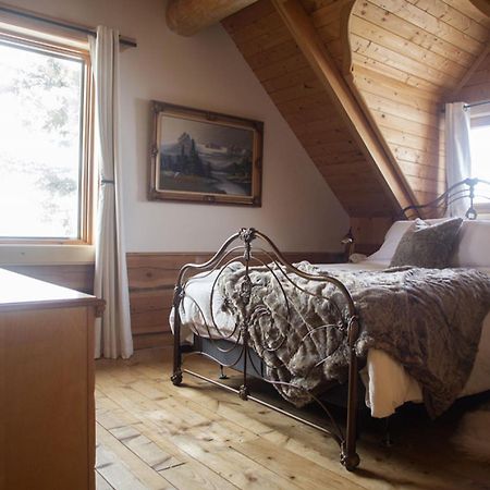 Hebergement "La Maison En Bois Rond" Sainte-Marie Szoba fotó