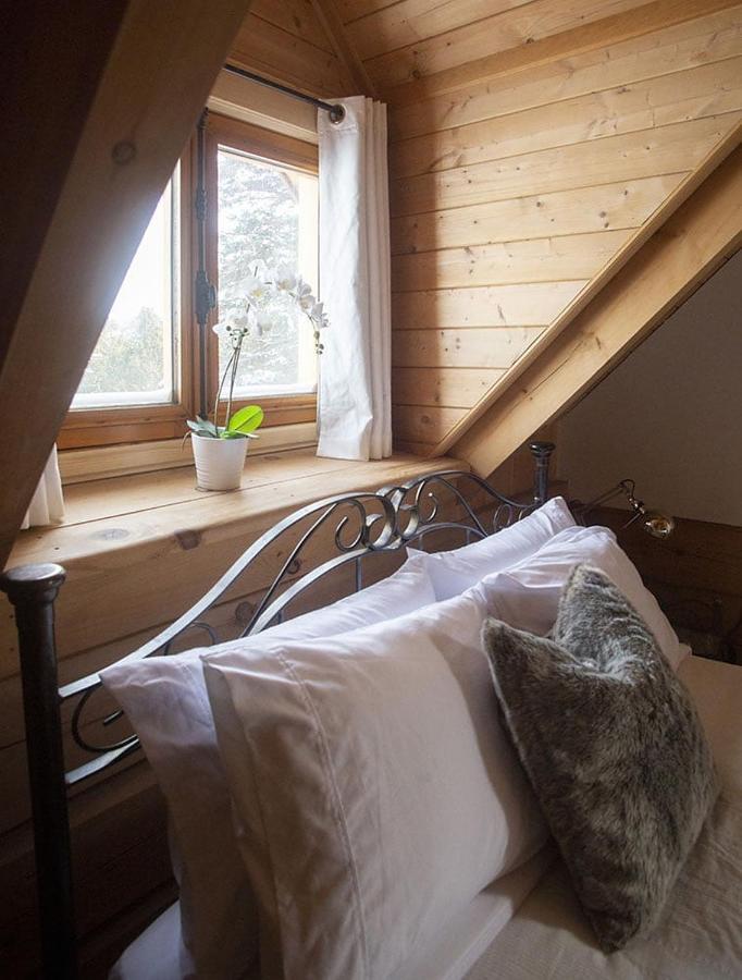 Hebergement "La Maison En Bois Rond" Sainte-Marie Kültér fotó