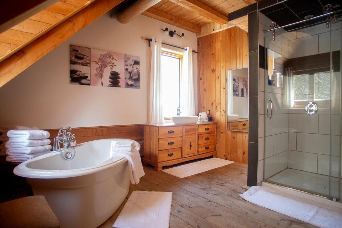 Hebergement "La Maison En Bois Rond" Sainte-Marie Szoba fotó